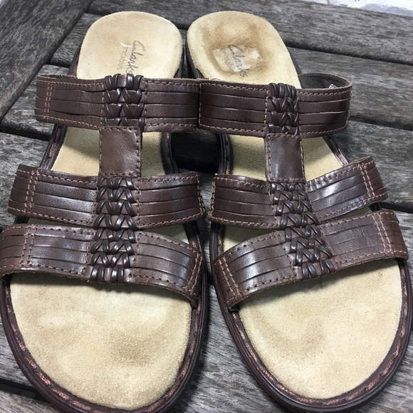 Clarks Bendable Slip On Open Toe Wedge - Picture 7 of 8